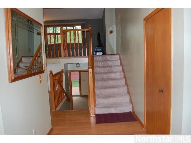 14211 Upper 54th St N, Oak Park Heights, MN 55082