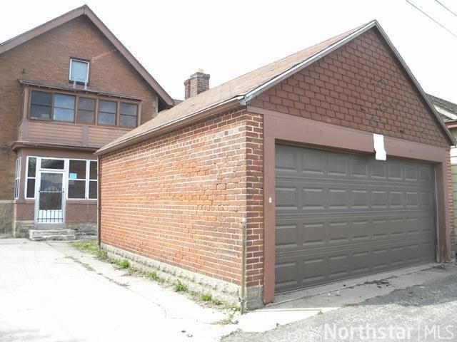665 Geranium Ave E, Saint Paul, MN 55106