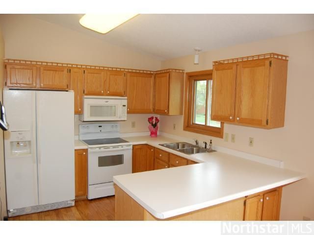 14294 Yellow Pine St NW, Andover, MN 55304