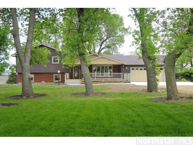 23270 20th St, Waldorf, MN 56091