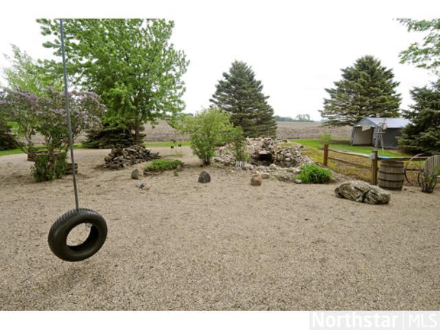 23270 20th St, Waldorf, MN 56091