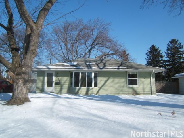 1812 Haeg Dr, Bloomington, MN 55431