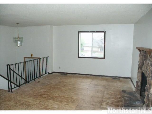 4913 N 6th St, Minneapolis, MN 55430