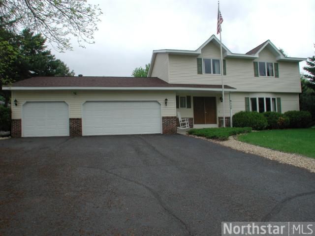 9120 Hillside Trl S, Cottage Grove, MN 55016