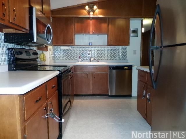 103 4th St SW, Medford, MN 55049