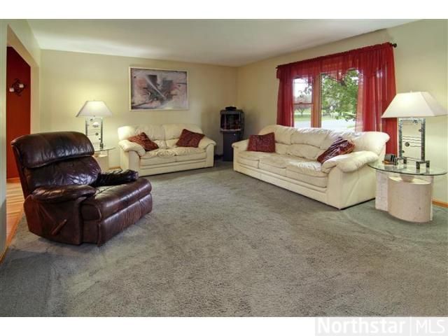 6300 Orchard Ave N, Brooklyn Center, MN 55429