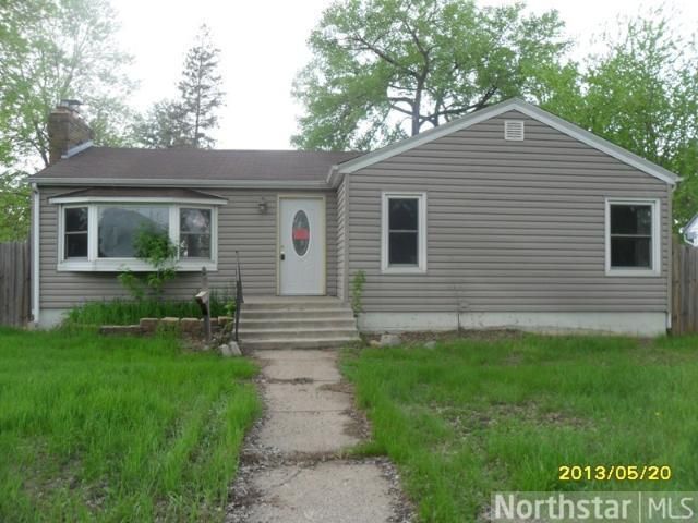 5701 Quail Ave N, Crystal, MN 55429