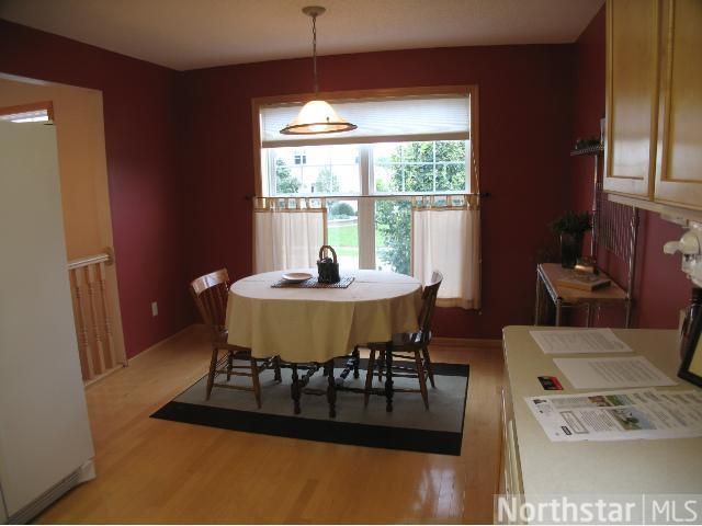 15193 Dundee Ave, Apple Valley, MN 55124