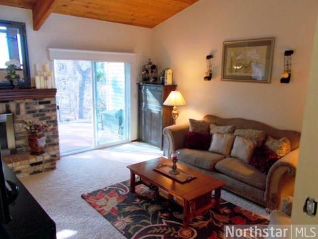8399 139th Ct, Apple Valley, MN 55124