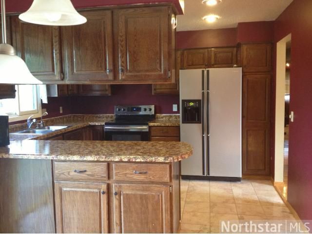 8448 Kentucky Ave N, Brooklyn Park, MN 55445