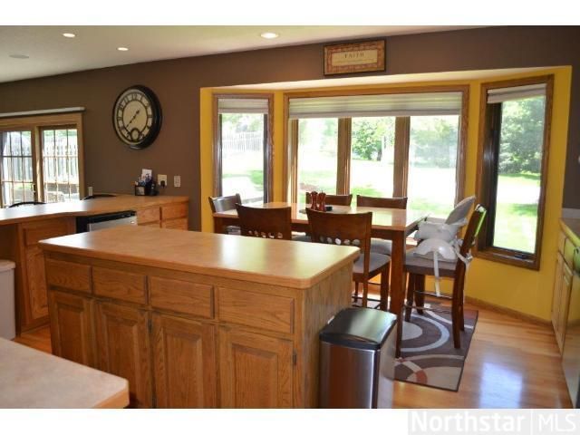 15561 Shadow Creek, Maple Grove, MN 55311