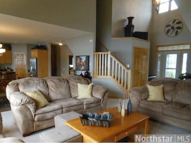 17279 Weaver Lake Dr, Maple Grove, MN 55311