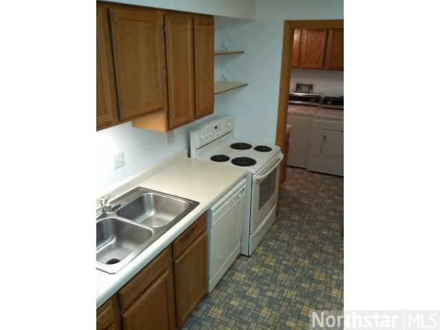 2275 Youngman #306W, Saint Paul, MN 55116