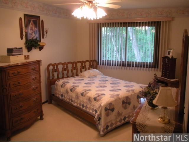 260 Westview Dr #209, West Saint Paul, MN 55118