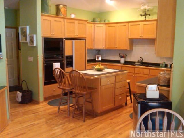 24540 E Cedar Lake Dr, New Prague, MN 56071
