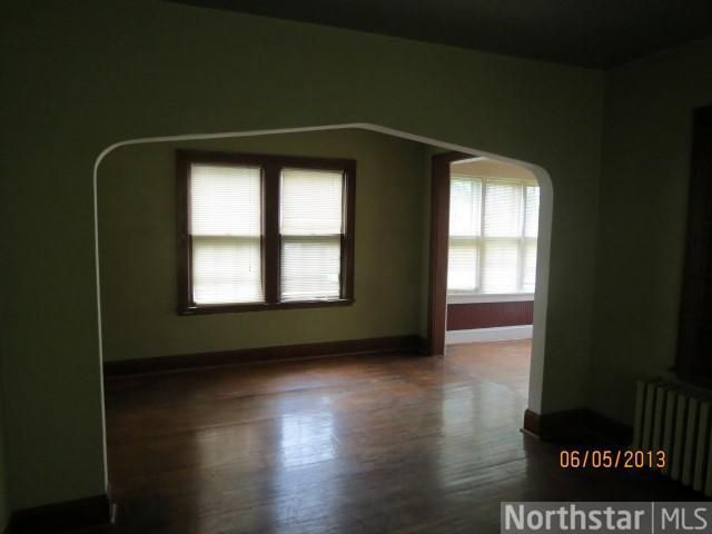 1358 Eleanor Ave, Saint Paul, MN 55116
