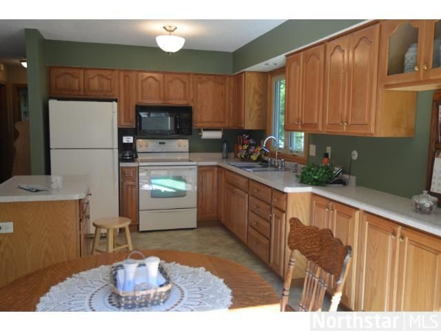 2277 Bevans Cir, Red Wing, MN 55066