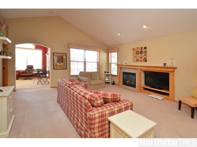 13964 Eagle St NW, Andover, MN 55304