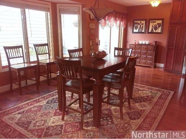 13748 Georgia Dr, Apple Valley, MN 55124