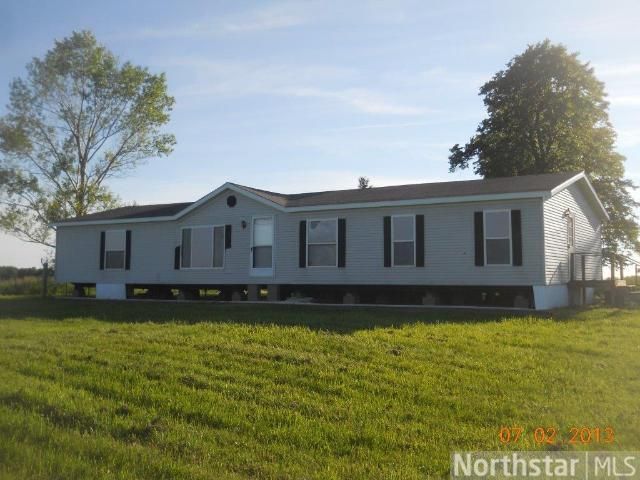917 7th St, Clayton, WI 54004