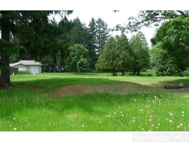 3691 Edgerton St, Vadnais Heights, MN 55127