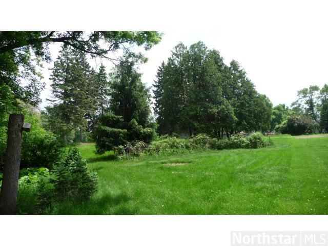 3691 Edgerton St, Vadnais Heights, MN 55127