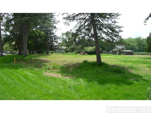 3691 Edgerton St, Vadnais Heights, MN 55127