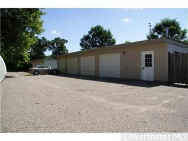 1860 Meadowvale Rd NW, Elk River, MN 55330