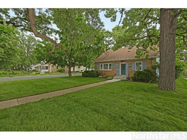 7044 Garfield Ave S, Richfield, MN 55423