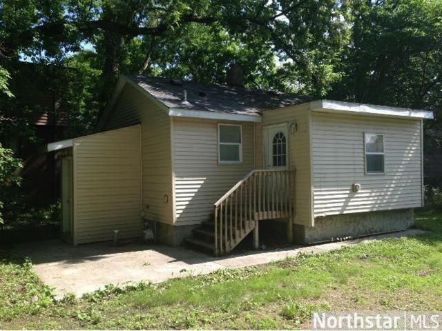 215 5th Ave NE, Saint Cloud, MN 56304