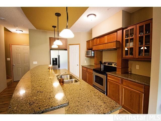 12450 Flanders Ct NE #B, Blaine, MN 55449
