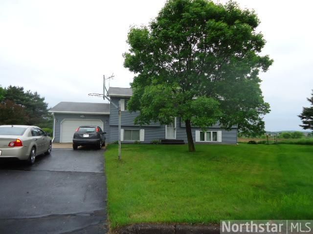 511 Saratoga Ave, Osceola, WI 54020