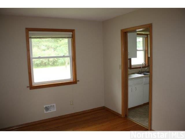 948 Carol Dr, Red Wing, MN 55066