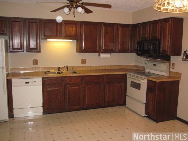 3531 Cloman Way E, Inver Grove Heights, MN 55076