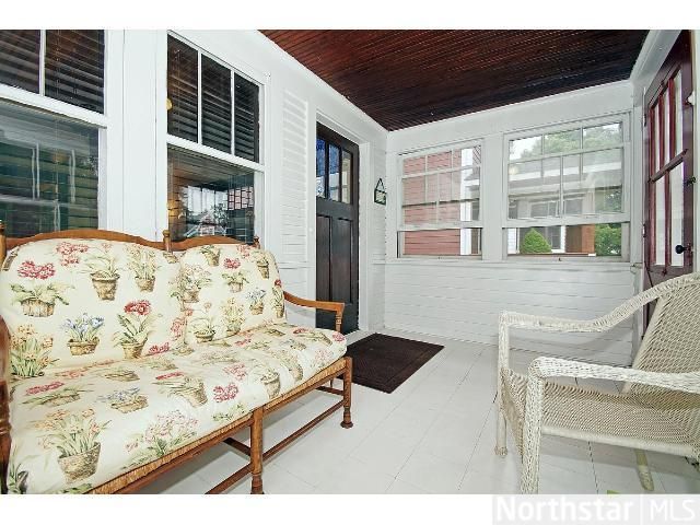 1319 Eleanor Ave, Saint Paul, MN 55116