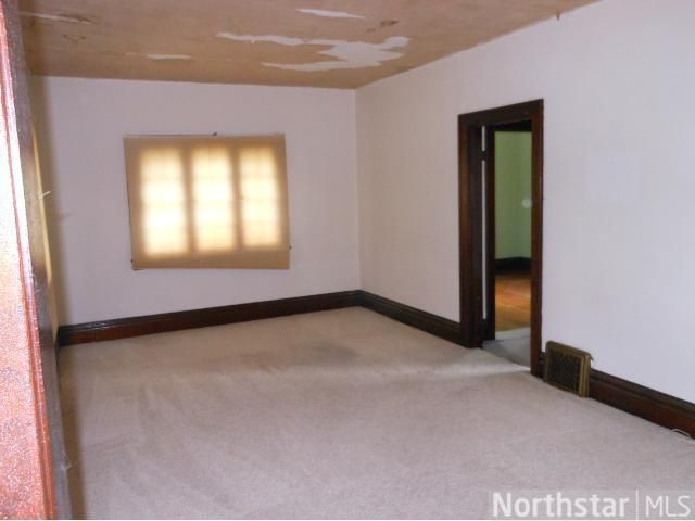 638 Cross Ave S, Amery, WI 54001