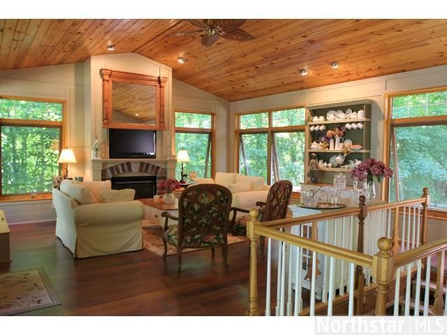 16293 Krueger Rd, Brainerd, MN 56401