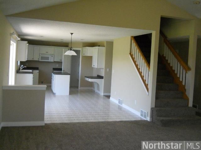 410 Zion Ave, Winsted, MN 55395