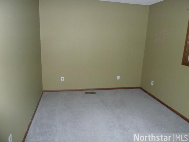 5532 E Bavarian Ps NE, Fridley, MN 55432
