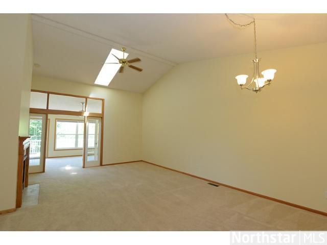 2824 Century Trl, Chanhassen, MN 55317