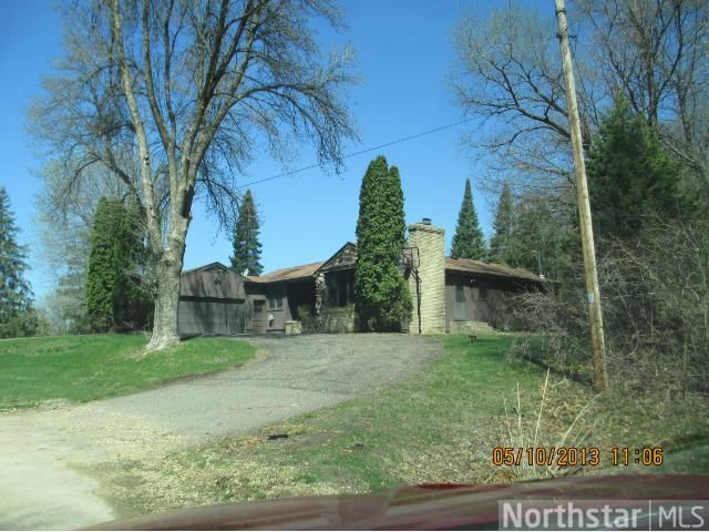 1227 82nd St E, Inver Grove Heights, MN 55077