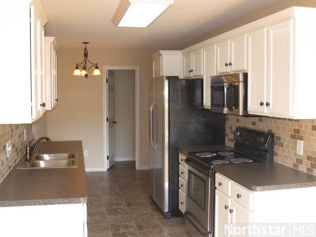 13848 Edgewood Ave, Savage, MN 55378