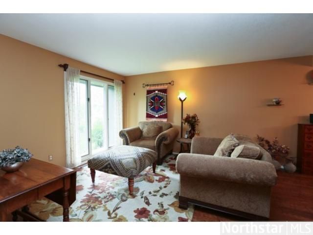 12910 Woodbridge Trl, Minnetonka, MN 55305