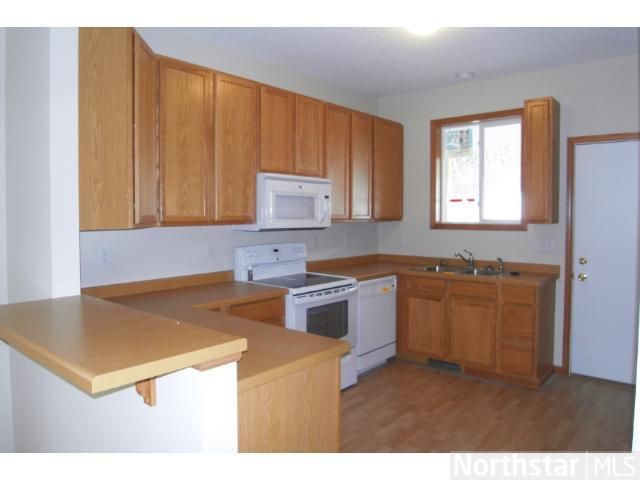 1515 7th St E, Saint Paul, MN 55106