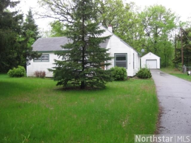 830 85th Ln NW, Coon Rapids, MN 55433