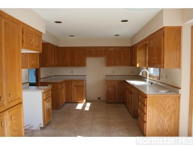 6970 Ximines Ln N, Maple Grove, MN 55369