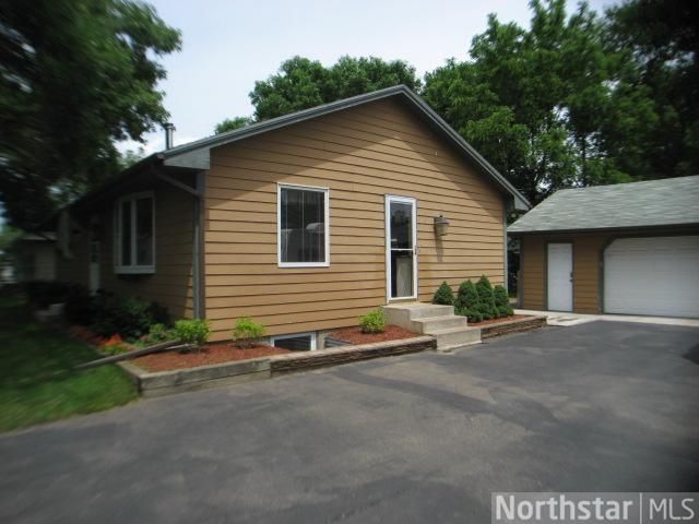 9342 Union Terrace Ln N, Maple Grove, MN 55369