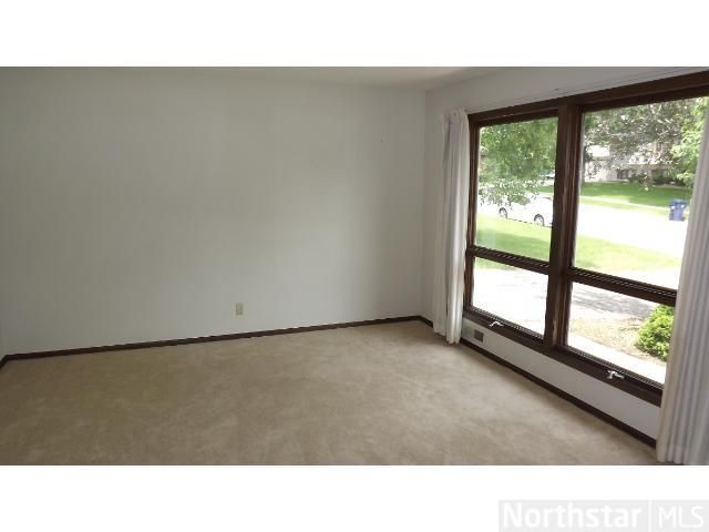 10308 Virginia Rd, Bloomington, MN 55438