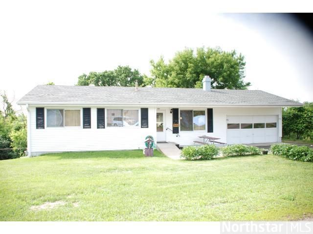 1791 Stoughton Ave, Chaska, MN 55318