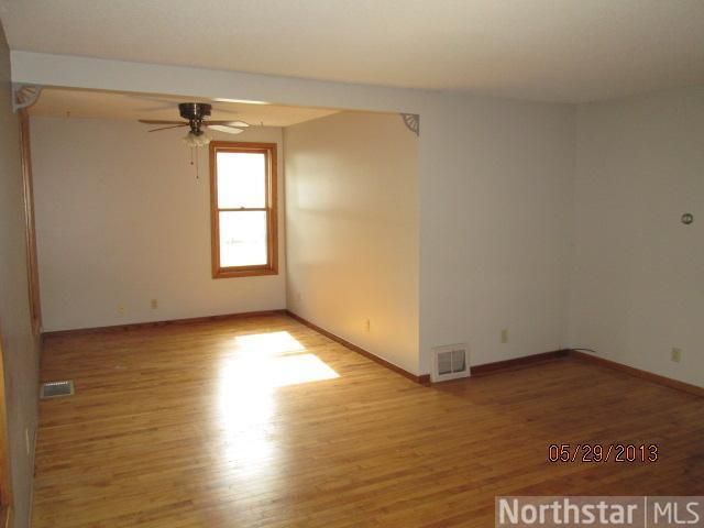 216 5th Ave SE, Osseo, MN 55369